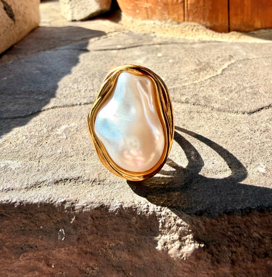 Classic Pearl Statement Ring